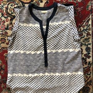 Women’s blouse. EUC.